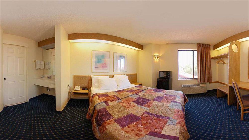 Econo Lodge Denver International Airport Aurora Exterior foto